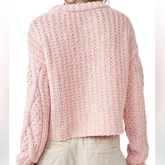 NEW Free People Pink Cutting Edge Cable
Knit Crop Sweater Barbie Hot Pink Large - Picture 5 of 12